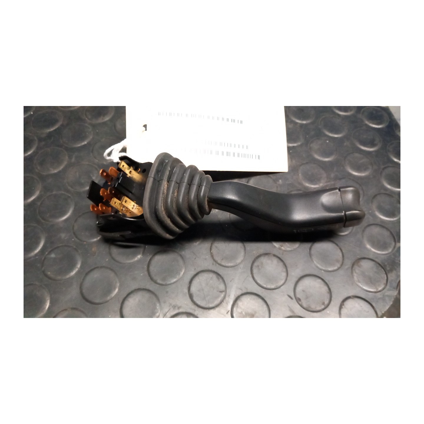 BLOCCO COMANDI TERGICRISTALLI 041 SUZUKI WAGON R+ (05/00-06/06) G13BB 3731083E10000
