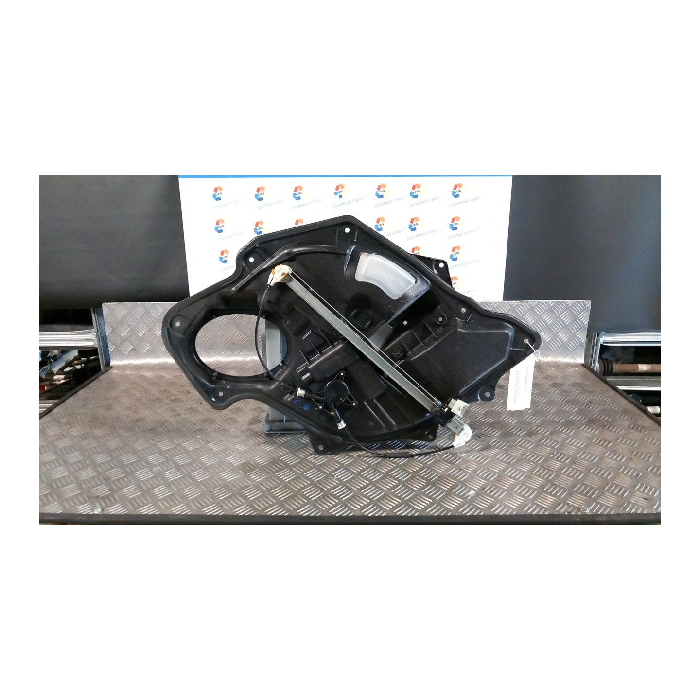 ALZACRISTALLO ELETTR. PORTA POST. DX. 051 MAZDA CX-7 (09/09-12/13) R2 EG2172590C