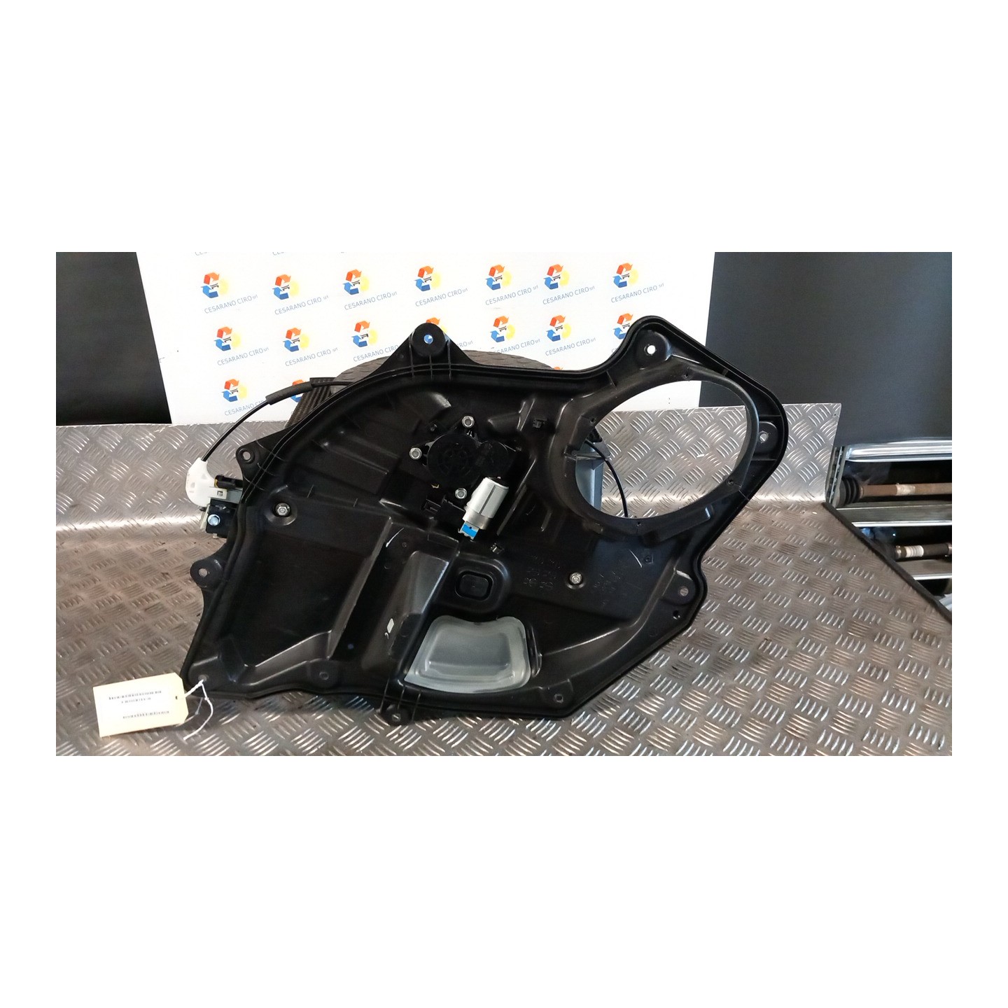 ALZACRISTALLO ELETTR. PORTA POST. SX. 052 MAZDA CX-7 (09/09-12/13) R2 EG2173590C