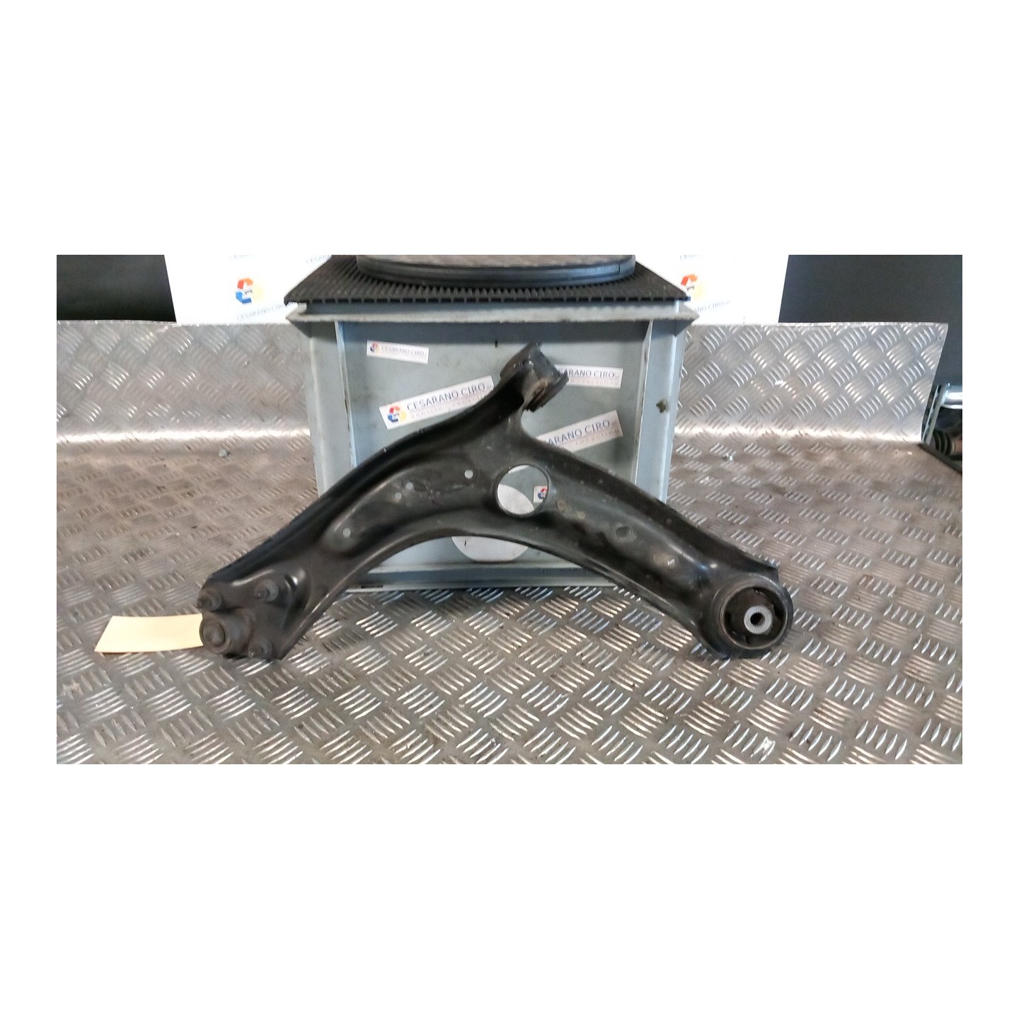 BRACCIO OSCILLANTE SOSP. ANT. DX. 156 VOLKSWAGEN TIGUAN (AD1) (02/16-04/21) DAC 3Q0407152T