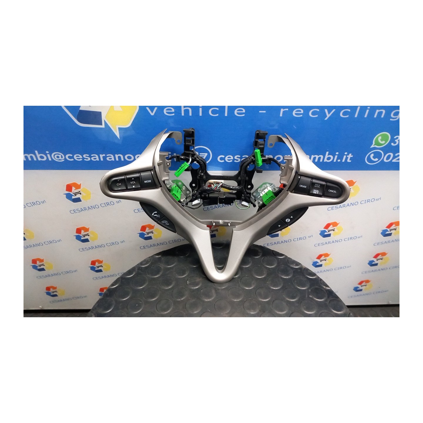 RIVESTIMENTO CENTR. VOLANTE 169 HONDA INSIGHT (04/09-10/13) LDA3 78543TF0N81ZB