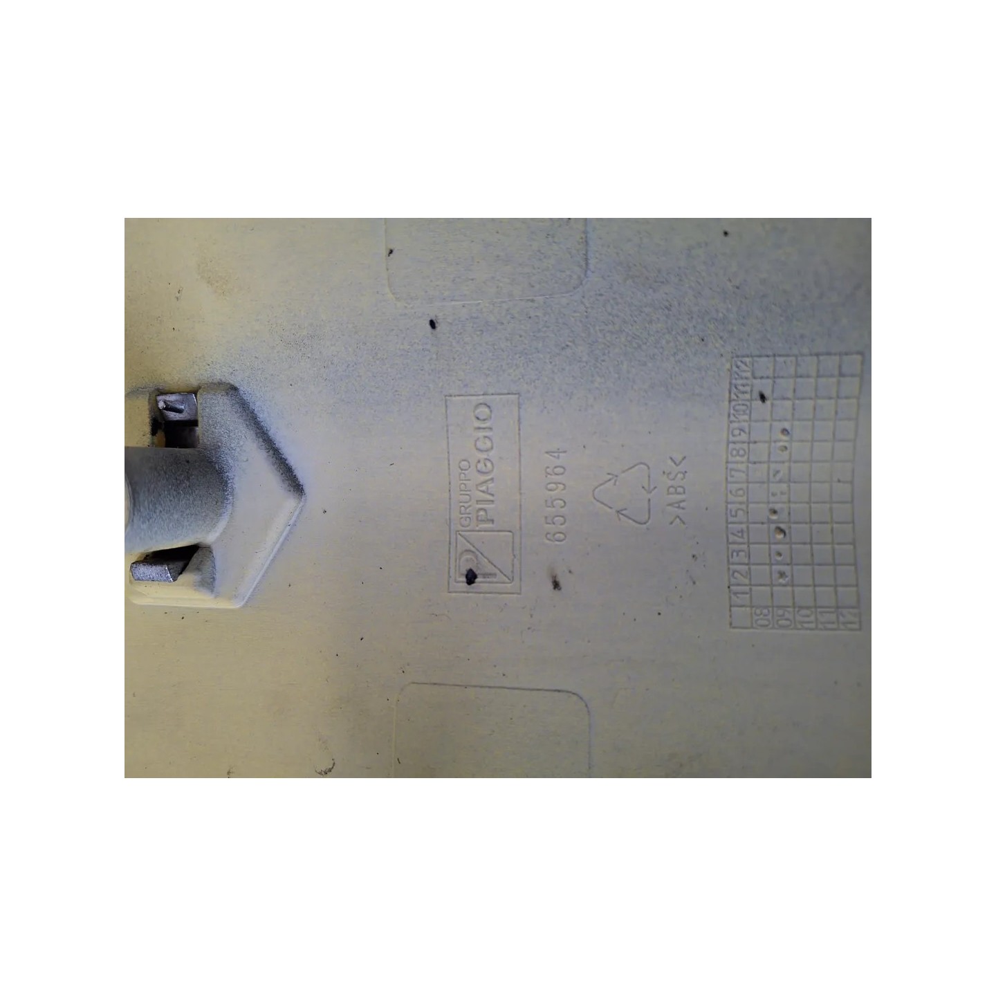 Supporto stemma anteriore Piaggio Vespa 125 LX i.e. (09-13) Vespa 125 LX i.e. 