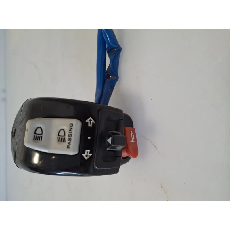 Blocco comandi multifunzioni Kymco Agility 200 R16+ (E5) Agility 200 R16+ Sinistro