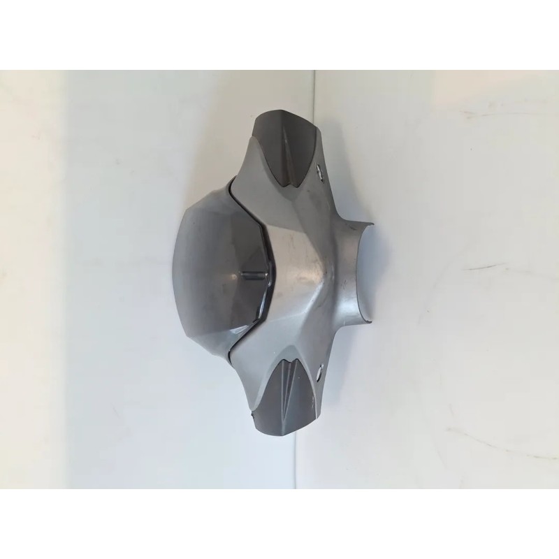 Copertura anteriore morsetti manubrio Kymco Agility 200 R16+ (E5) Agility 200 R16+ 