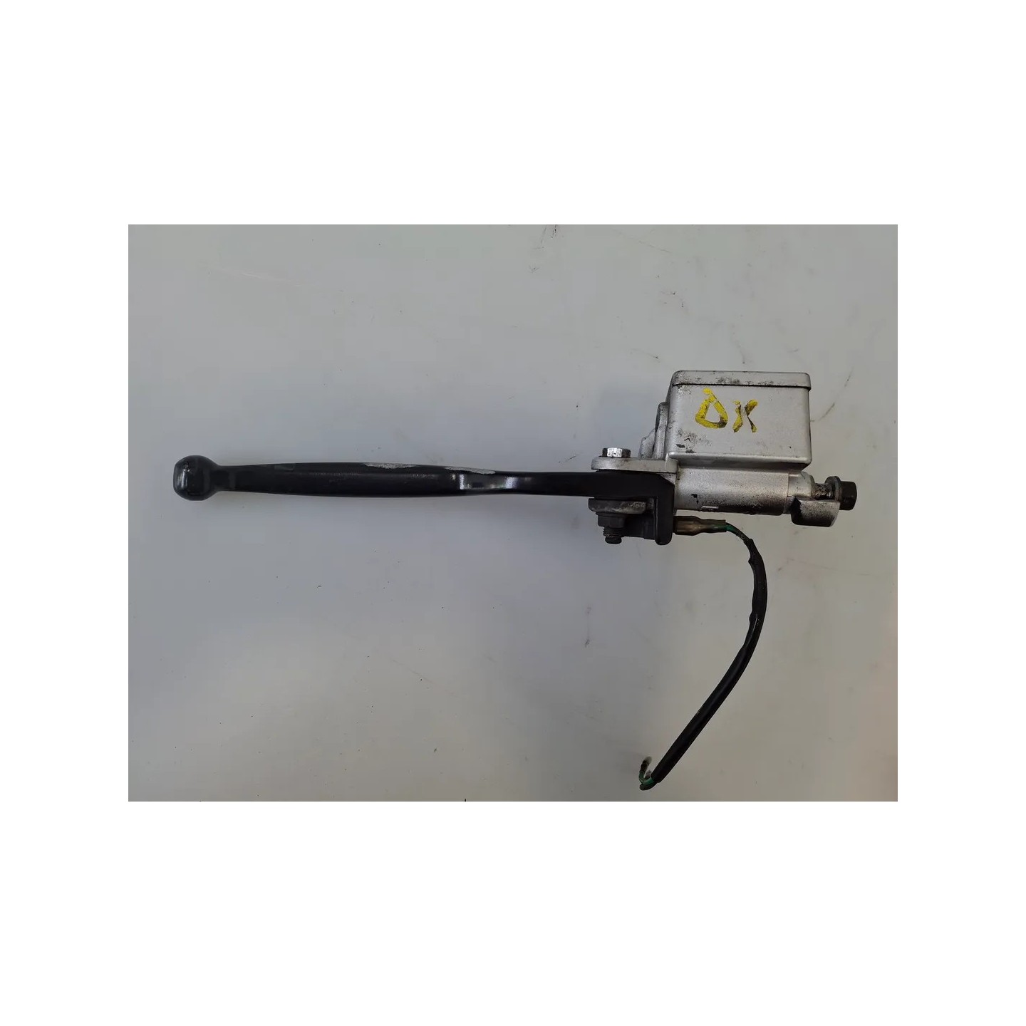 Pompa con serbatoio liquido freni anteriore con leva Kymco Agility 125 R16 (E3) Agility 125 R16 