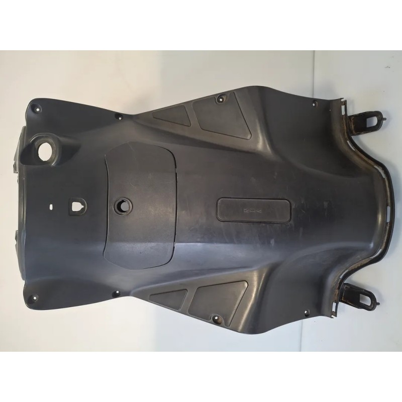Carenatura anteriore parte interno/bauletto Kymco Agility 125 R16 (E3) Agility 125 R16 