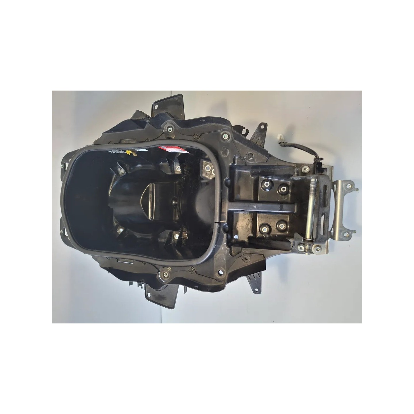 Vano porta casco Yamaha T-Max 530 (E4) (17-) T-Max 530 SX