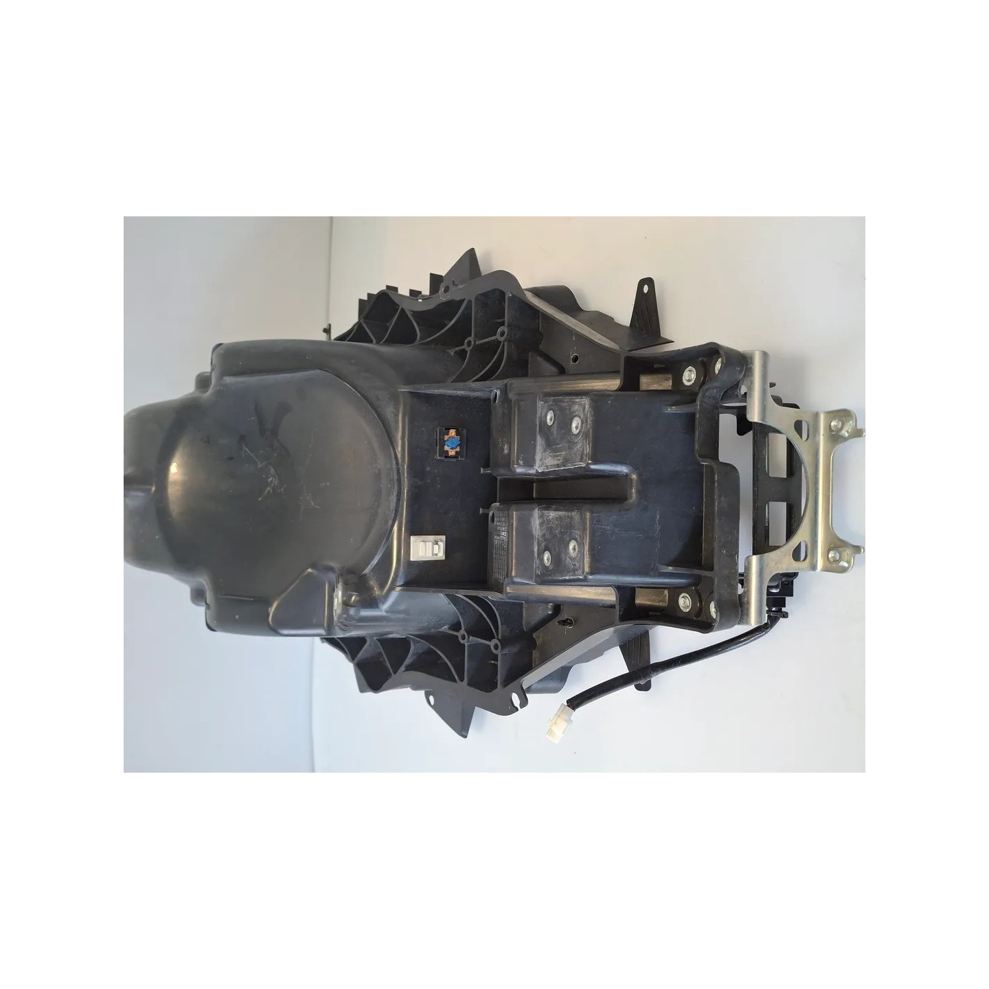 Vano porta casco Yamaha T-Max 530 (E4) (17-) T-Max 530 SX 