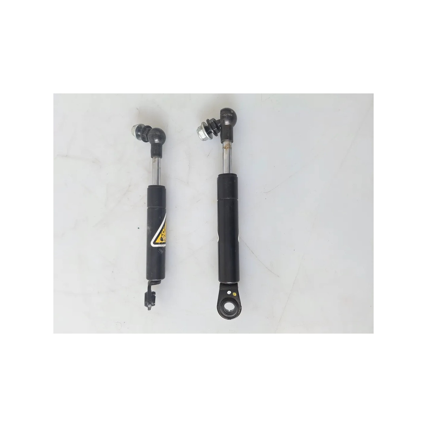 Ammortizzatore apertura vano sottosella Yamaha T-Max 530 (E4) (17-) T-Max 530 SX 