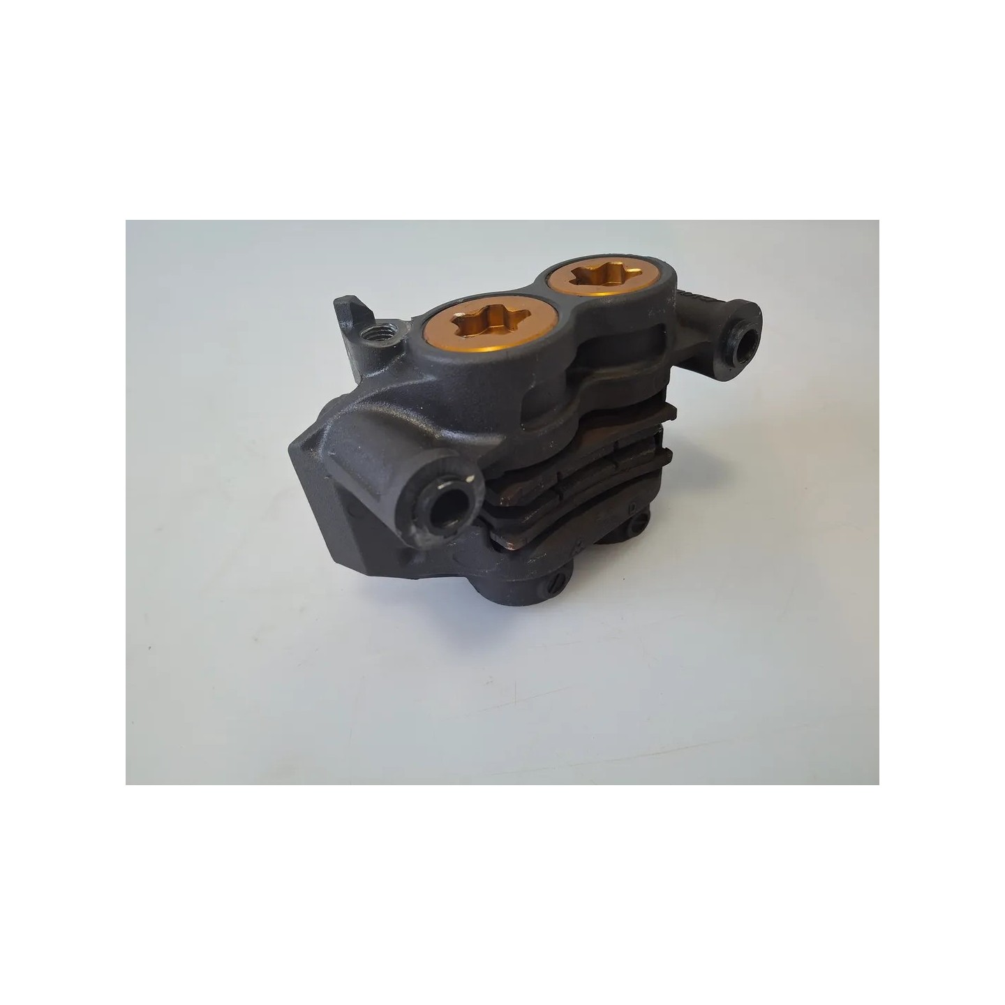 Pinza freno anteriore completo Yamaha T-Max 530 (E4) (17-) T-Max 530 SX Sinistro