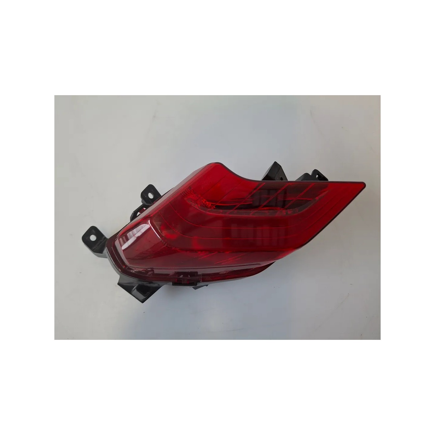 Fanale posteriore Yamaha T-Max 530 (E4) (17-) T-Max 530 SX Destro