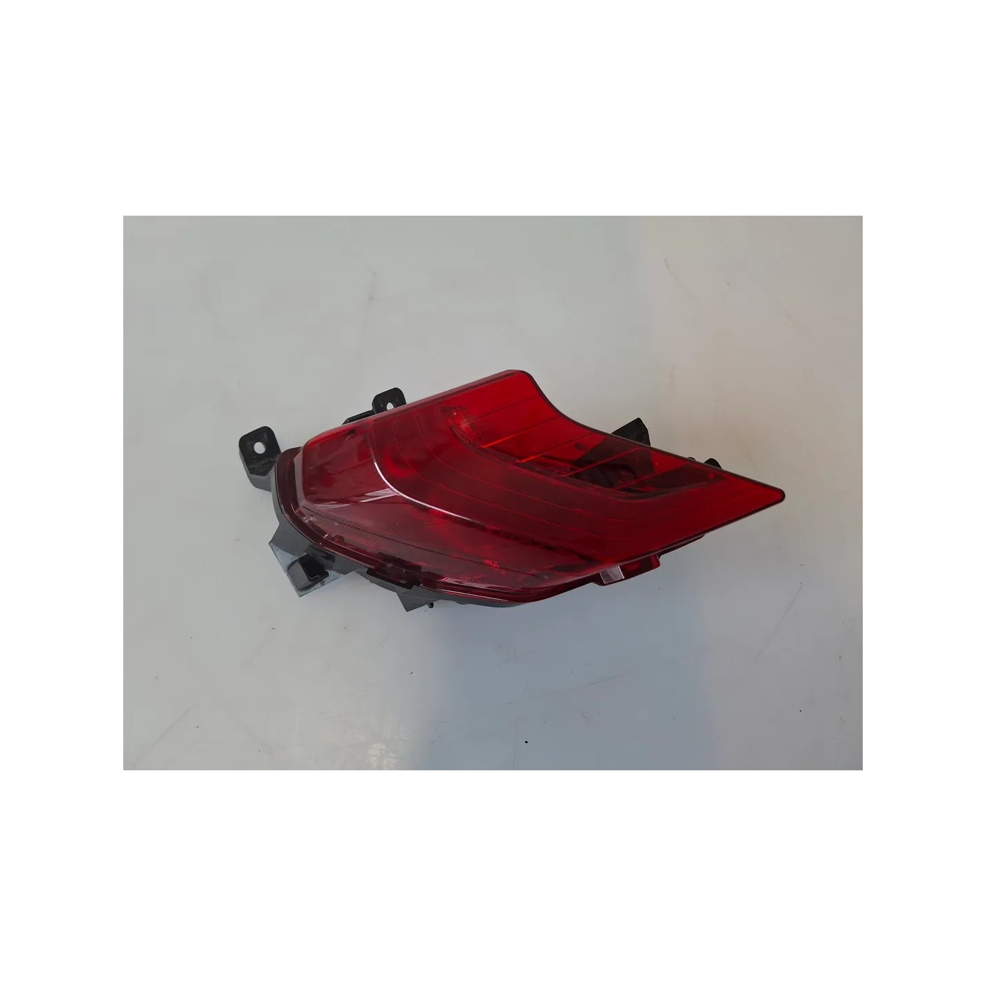 Fanale posteriore Yamaha T-Max 530 (E4) (17-) T-Max 530 SX Destro