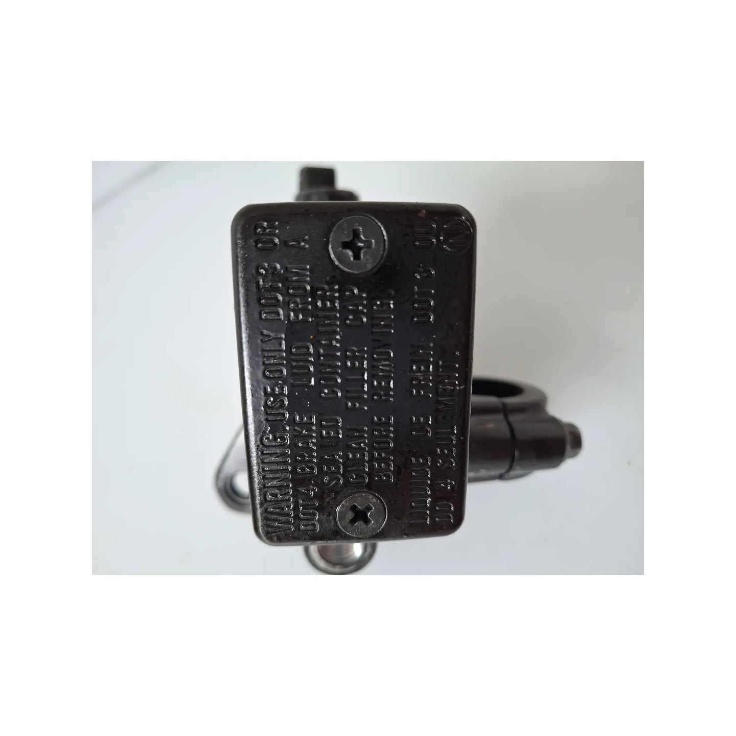 Pompa con serbatoio liquido freni posteriore Honda SH 150 i (E5) ABS Start & Stop my24 SH 150 i ABS 