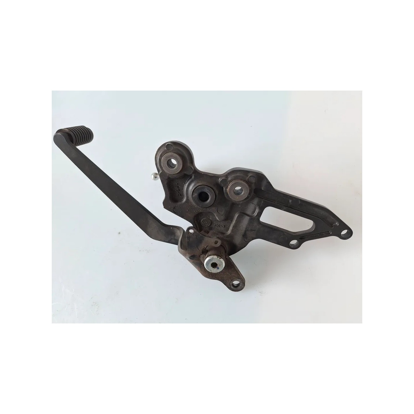 Supporto pedana appoggiapiede anteriore Yamaha MT-07 (E5) MT-07 ABS 35Kw Sinistro