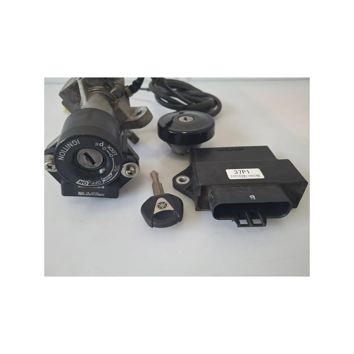 Serie cilindretti serrature Yamaha X-Max 250 (E3) (10-14) X-Max 250 ABS 