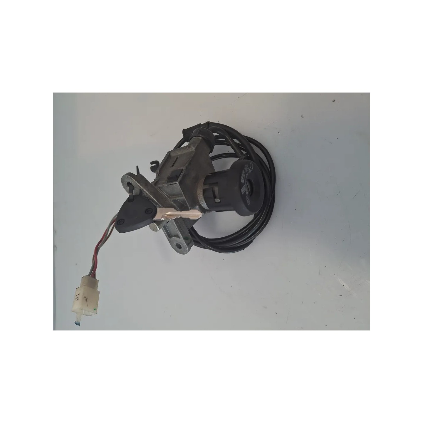 Commutatore avviamento e bloccasterzo Yamaha BW's 50 (E2) (08-12) BW's Original 