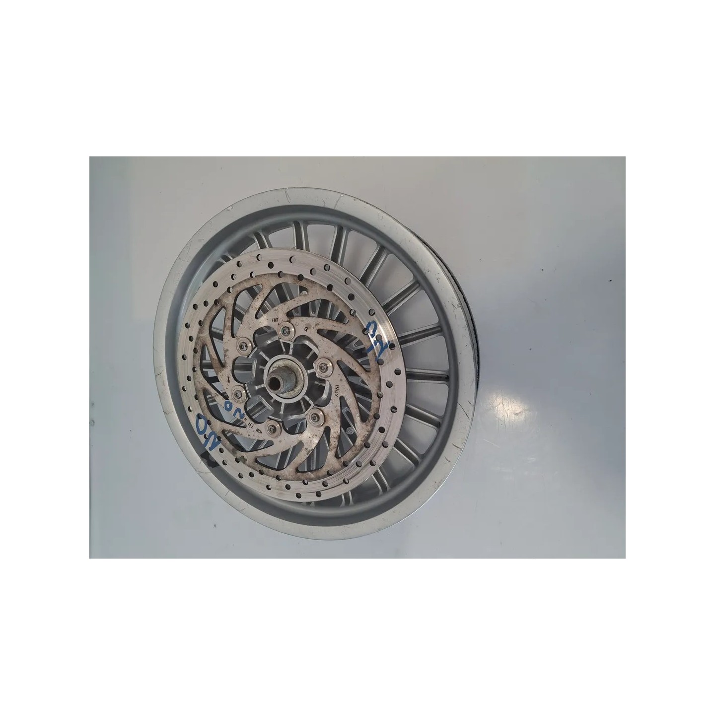 Ruota/cerchio anteriore con cuscinetti Piaggio Beverly (10-16) Beverly 300 i.e. 