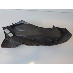 Pedana appoggiapiede anteriore Piaggio Beverly (10-16) Beverly 300 i.e. Sinistro