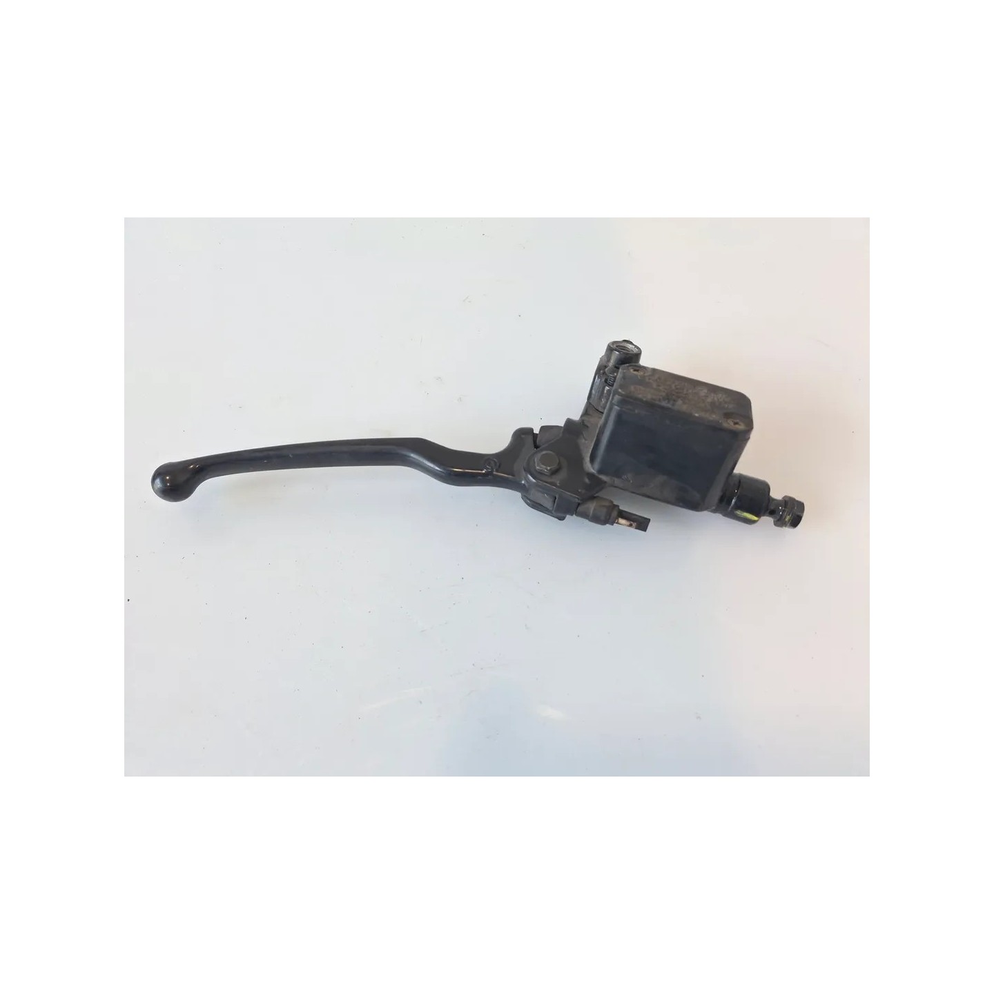 Pompa con serbatoio liquido freni anteriore con leva Piaggio Beverly (10-16) Beverly 300 i.e. 