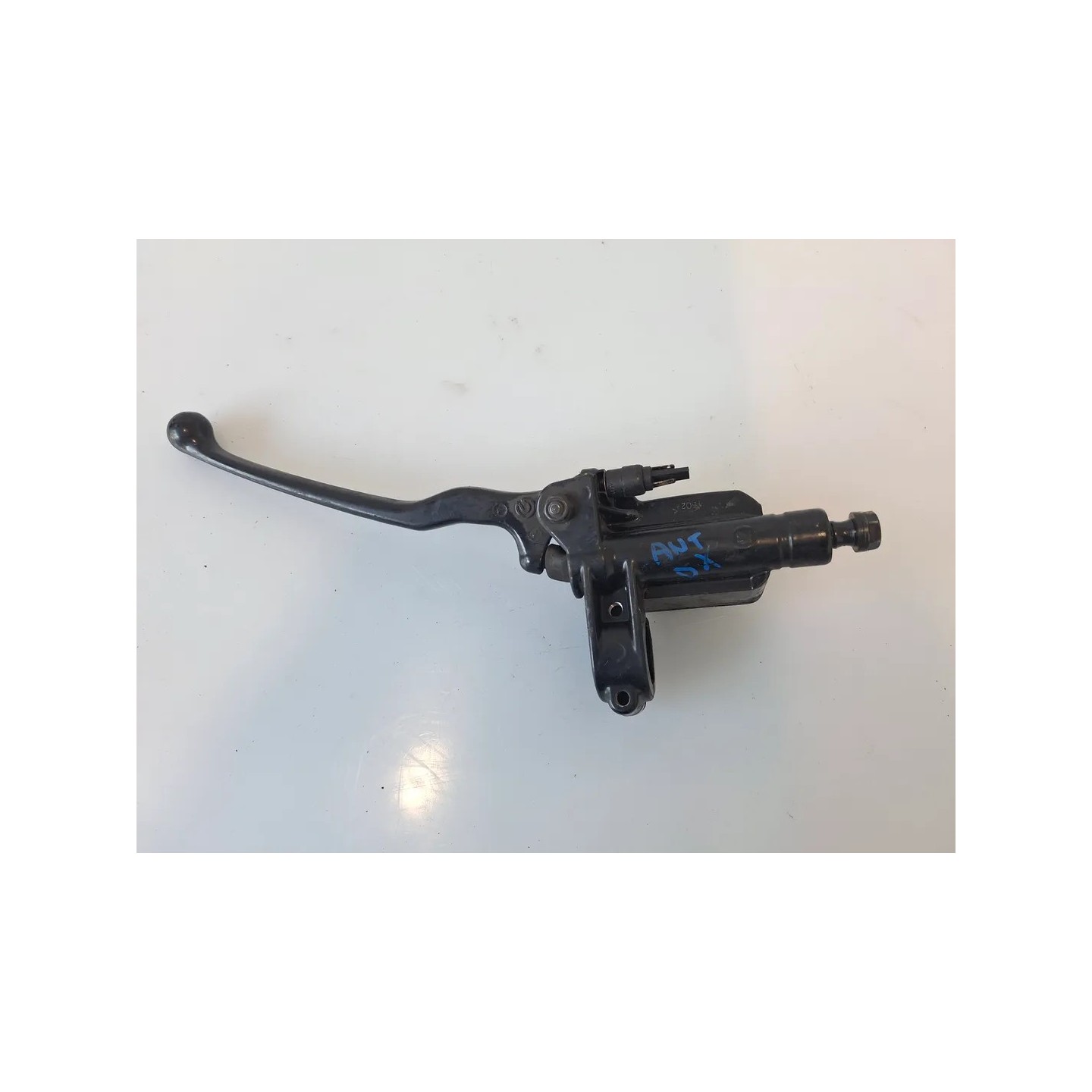 Pompa con serbatoio liquido freni anteriore con leva Piaggio Beverly (10-16) Beverly 300 i.e. 