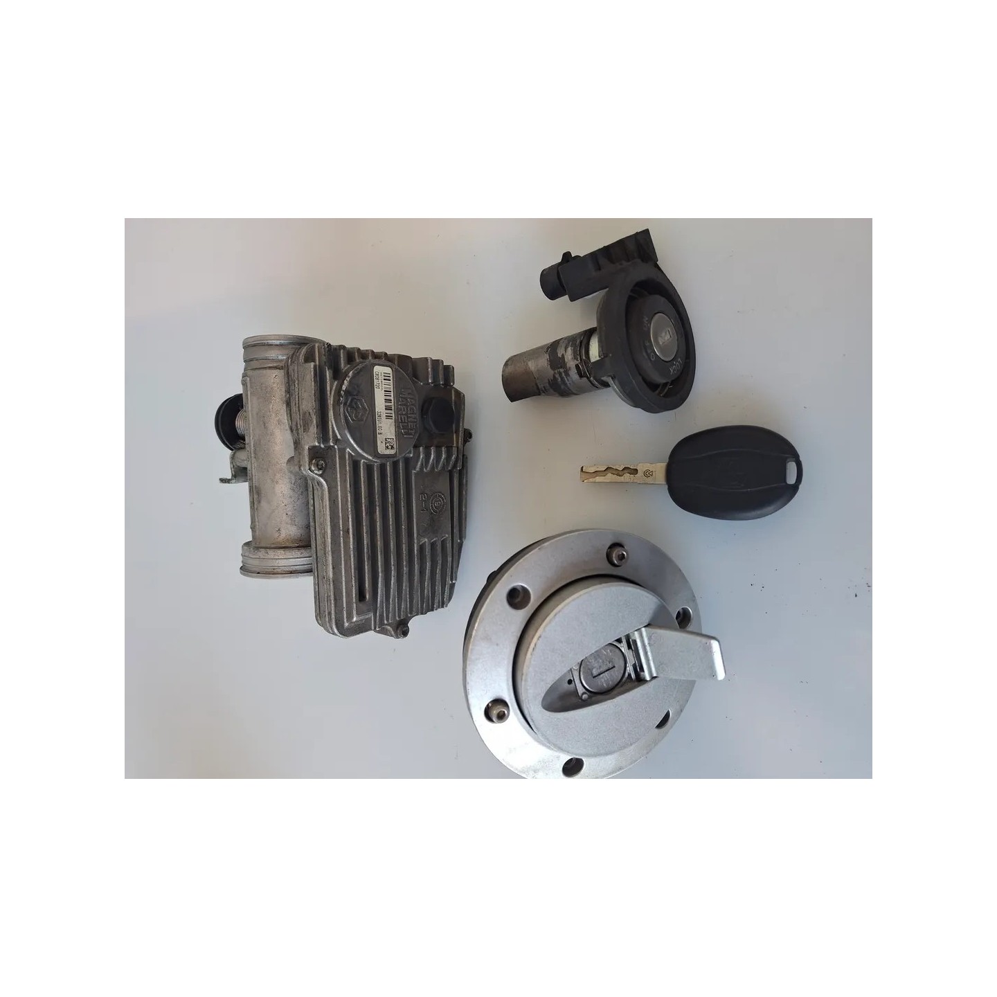 Serie cilindretti serrature Piaggio Beverly (10-16) Beverly 300 i.e. 