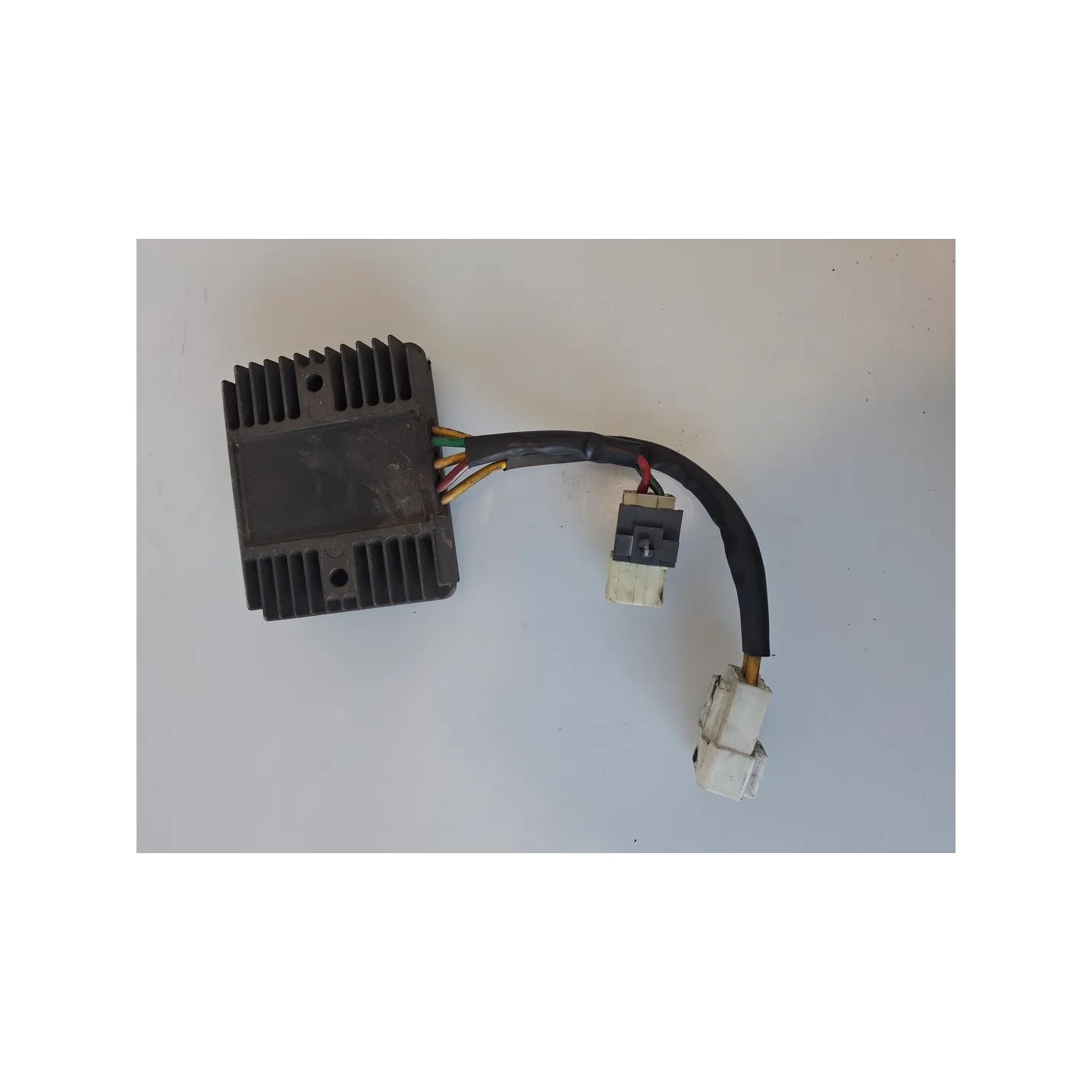 Regolatore tensione Piaggio Beverly (10-16) Beverly 300 i.e. 