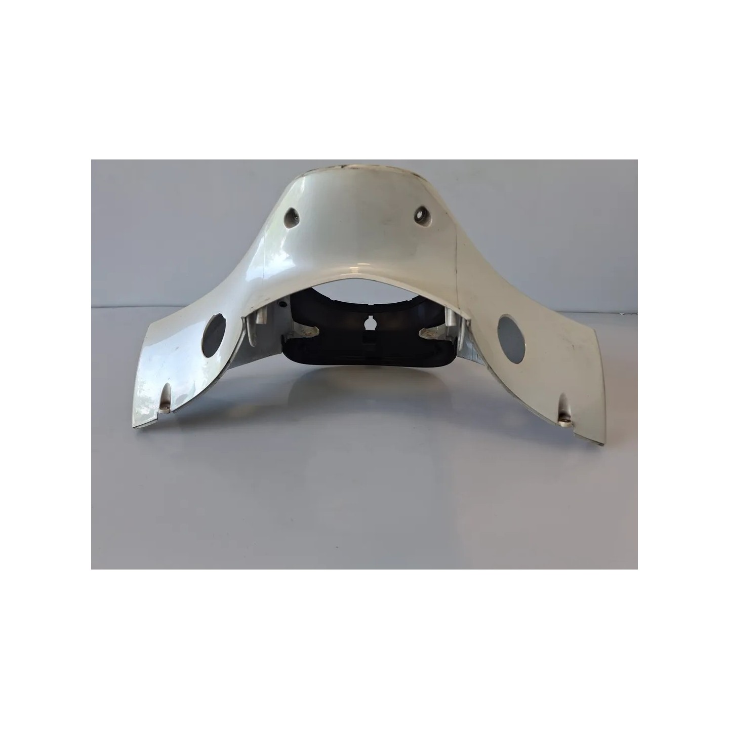 Copertura anteriore morsetti manubrio Piaggio Beverly (10-16) Beverly 300 i.e. 
