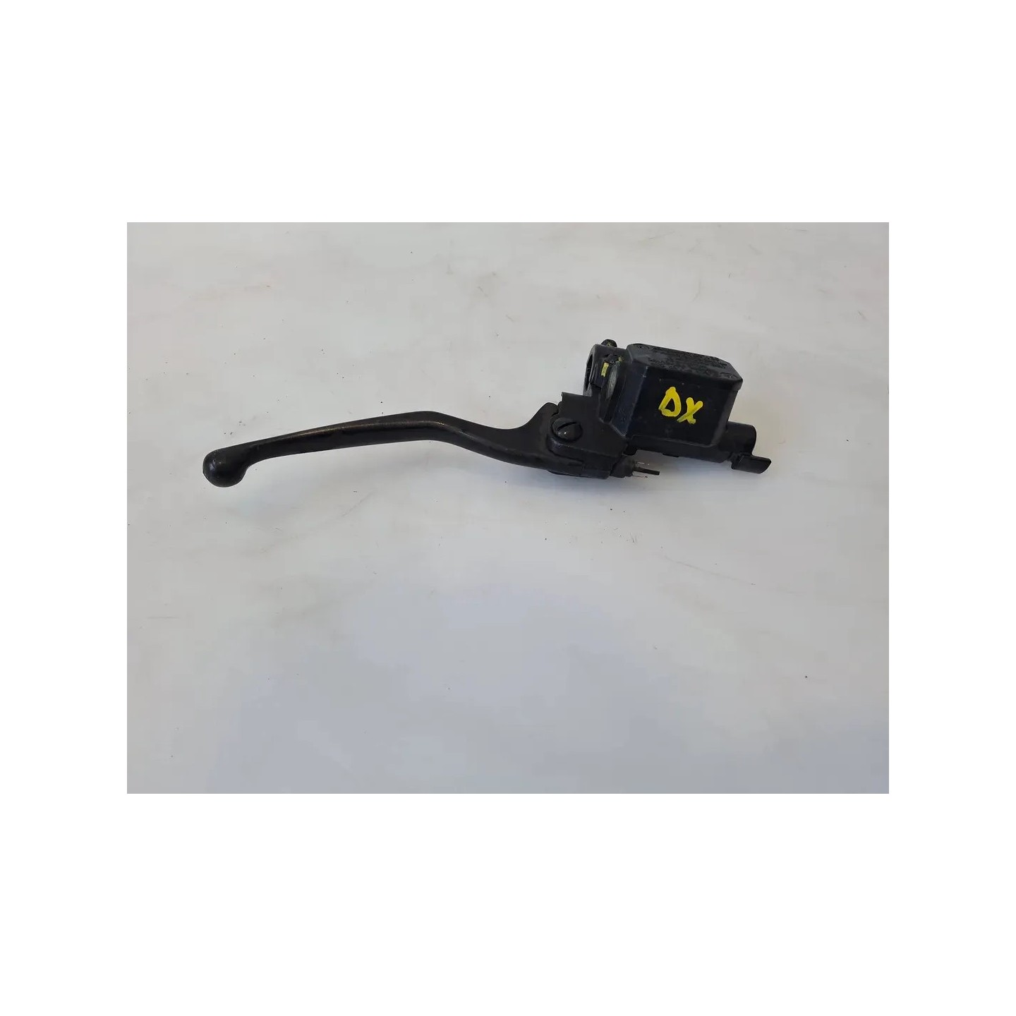Pompa con serbatoio liquido freni anteriore con leva Piaggio MP3 500 (17-21) MP3 500 hpe ABS