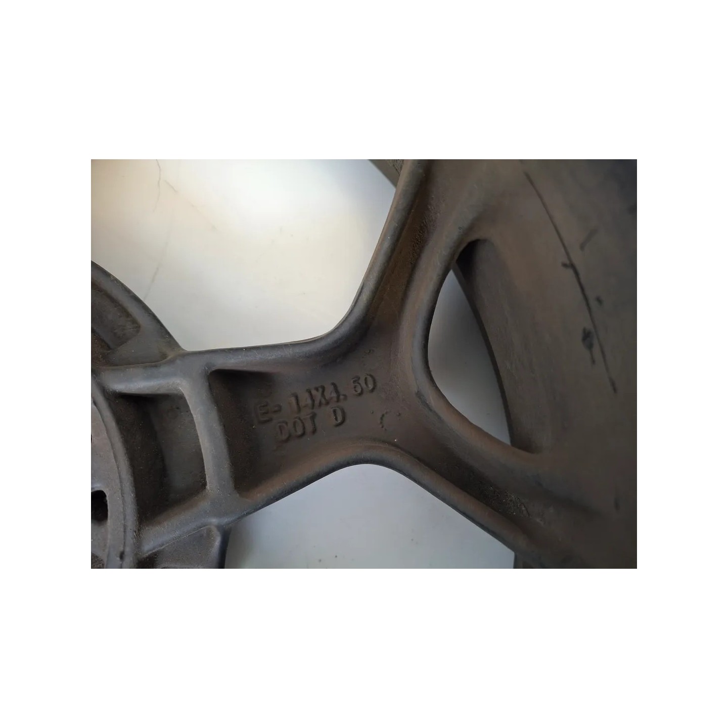 Cerchio ruota posteriore Piaggio MP3 500 (17-21) MP3 500 hpe ABS 