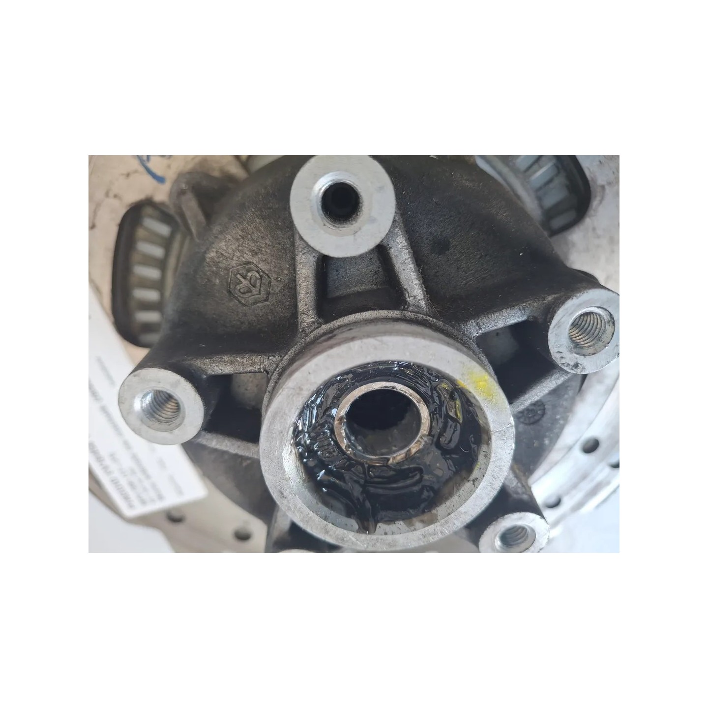 Mozzo anteriore con cuscinetti Piaggio MP3 500 (17-21) MP3 500 hpe ABS Sinistro