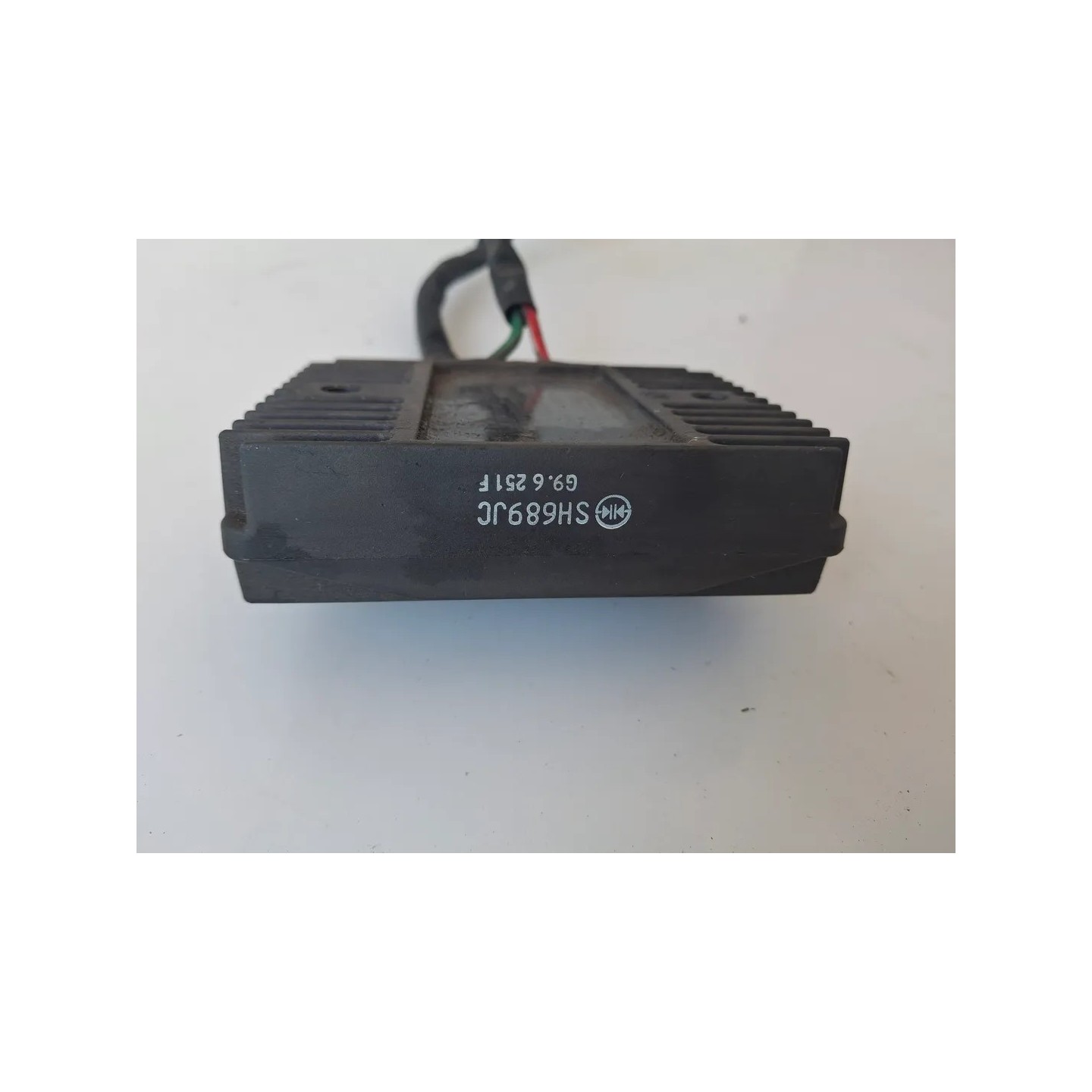 Regolatore tensione Piaggio MP3 500 (17-21) MP3 500 hpe ABS 