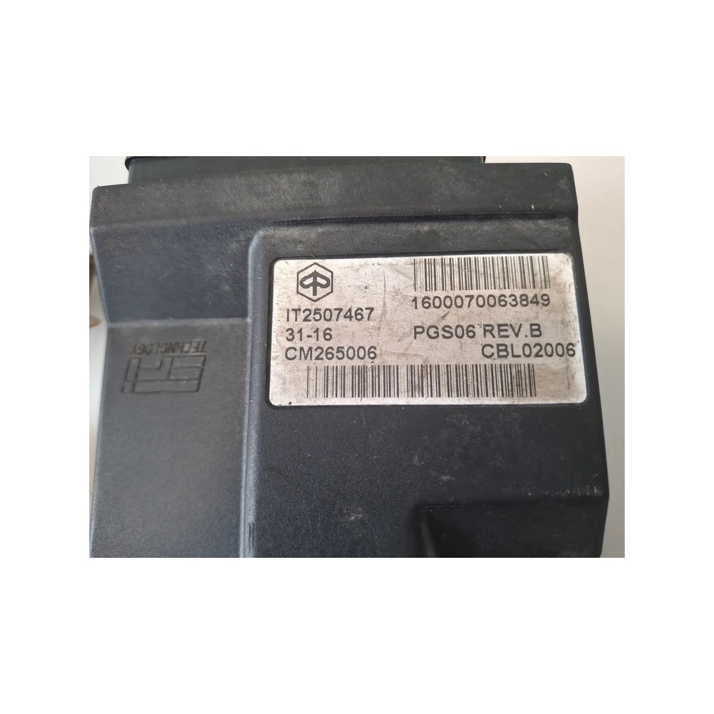 Centralina iniezione Piaggio Liberty 50 3V i.e. (E3) Liberty 50 I-get 3V i.e. 