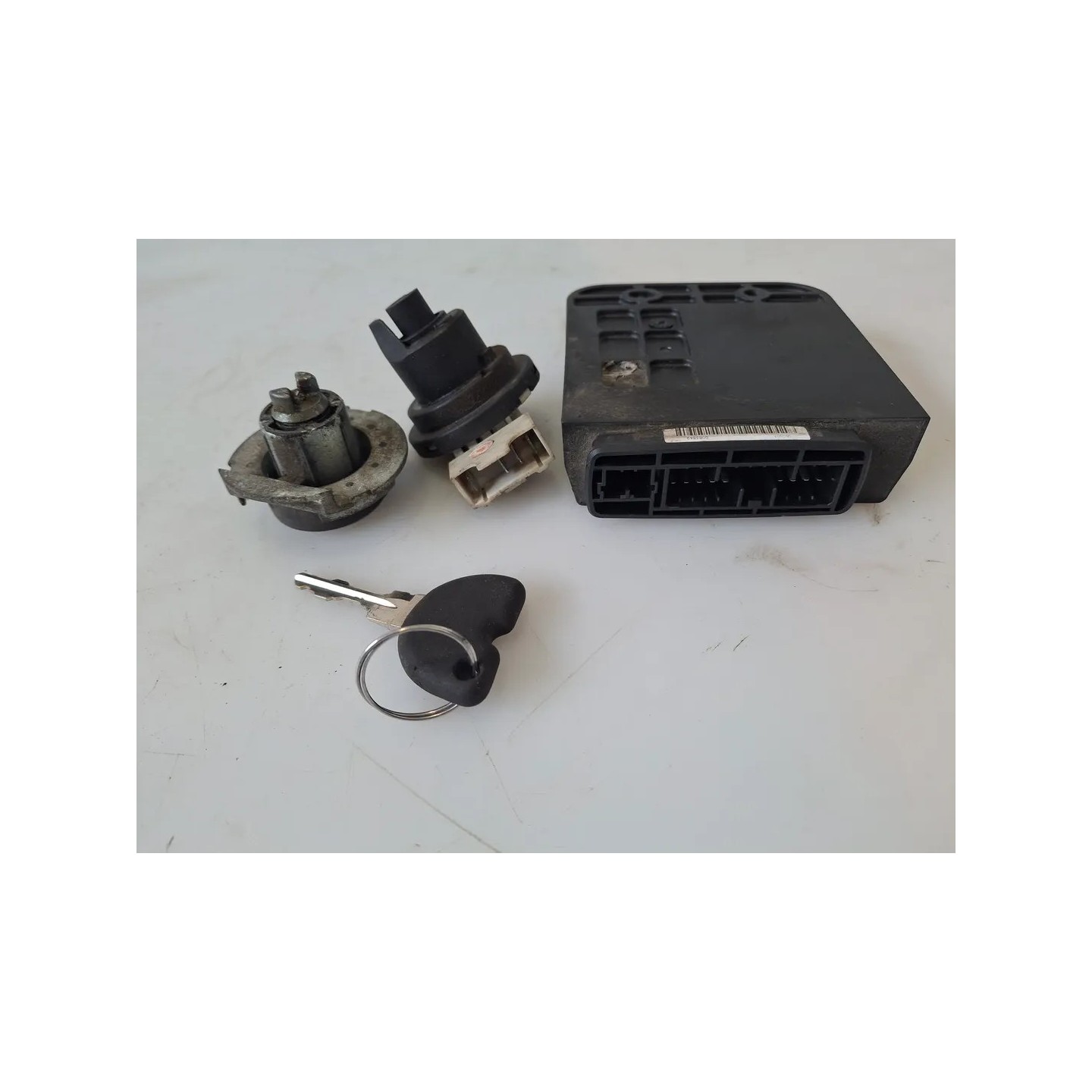 Centralina iniezione Piaggio Liberty 50 3V i.e. (E3) Liberty 50 I-get 3V i.e. 