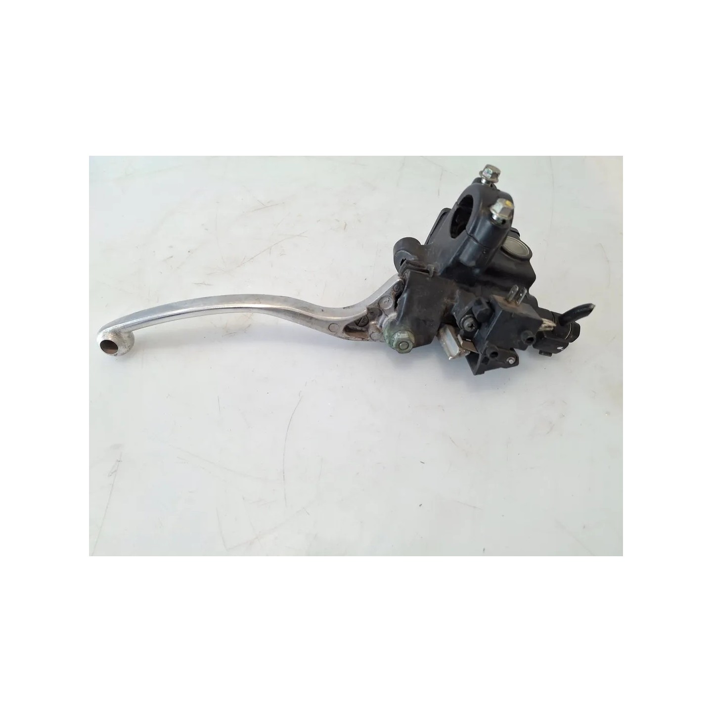 Pompa con serbatoio liquido freni posteriore Honda SH 300 (E3) (10-) SH 300 Sporty Sinistro