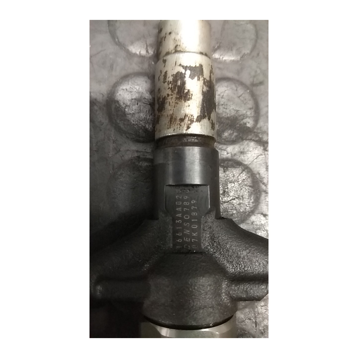 INIETTORE DIESEL 011 SUBARU LEGACY (10/03-09/09) EE20 16613AA020