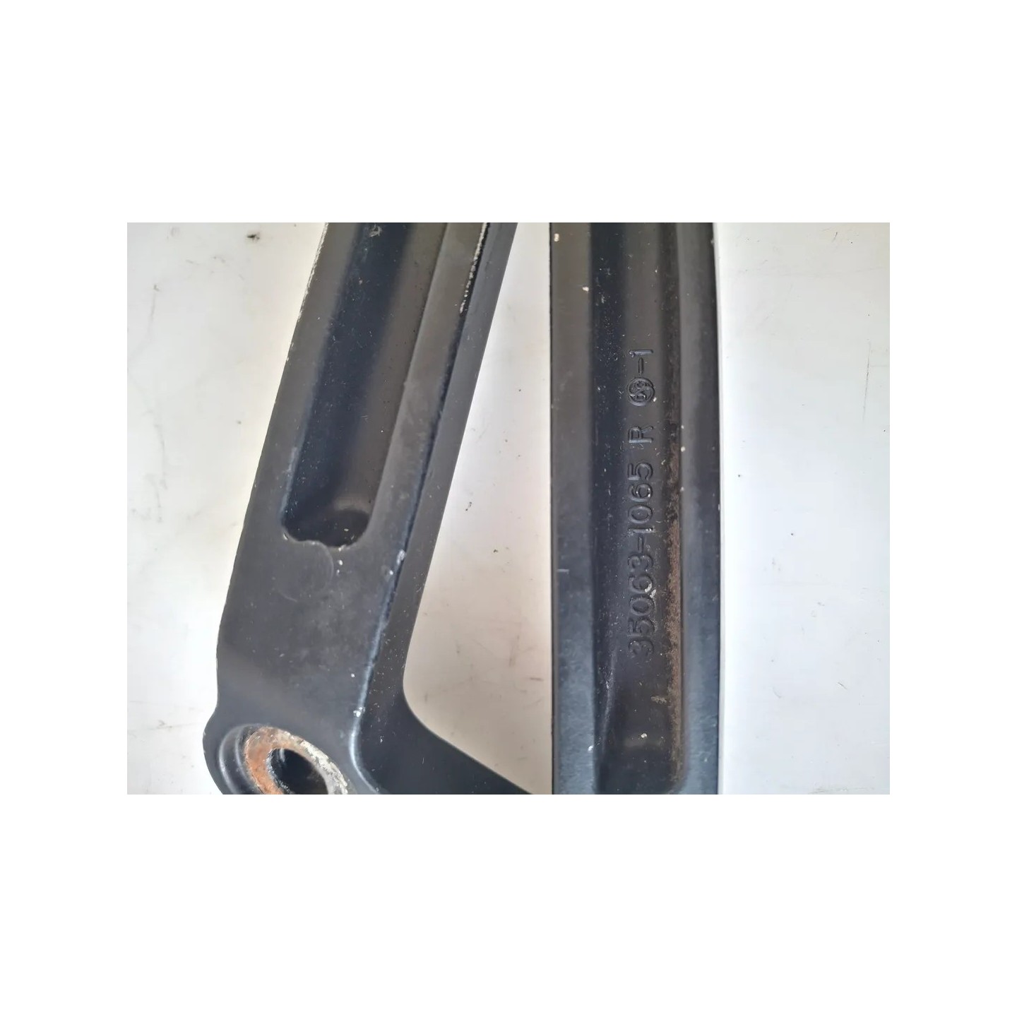 Pedana appoggiapiede posteriore completo Kawasaki Z 750 (E2) Z 750 Destro