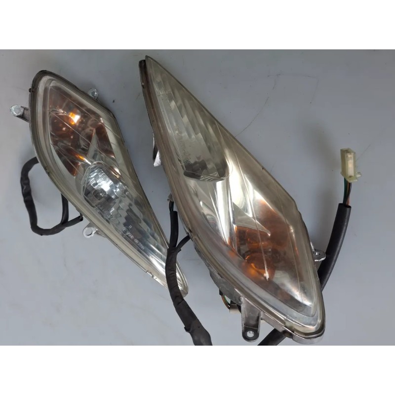 Indicatore direzione anteriore Honda SH 150 i (-09) SH 150 i Sport 