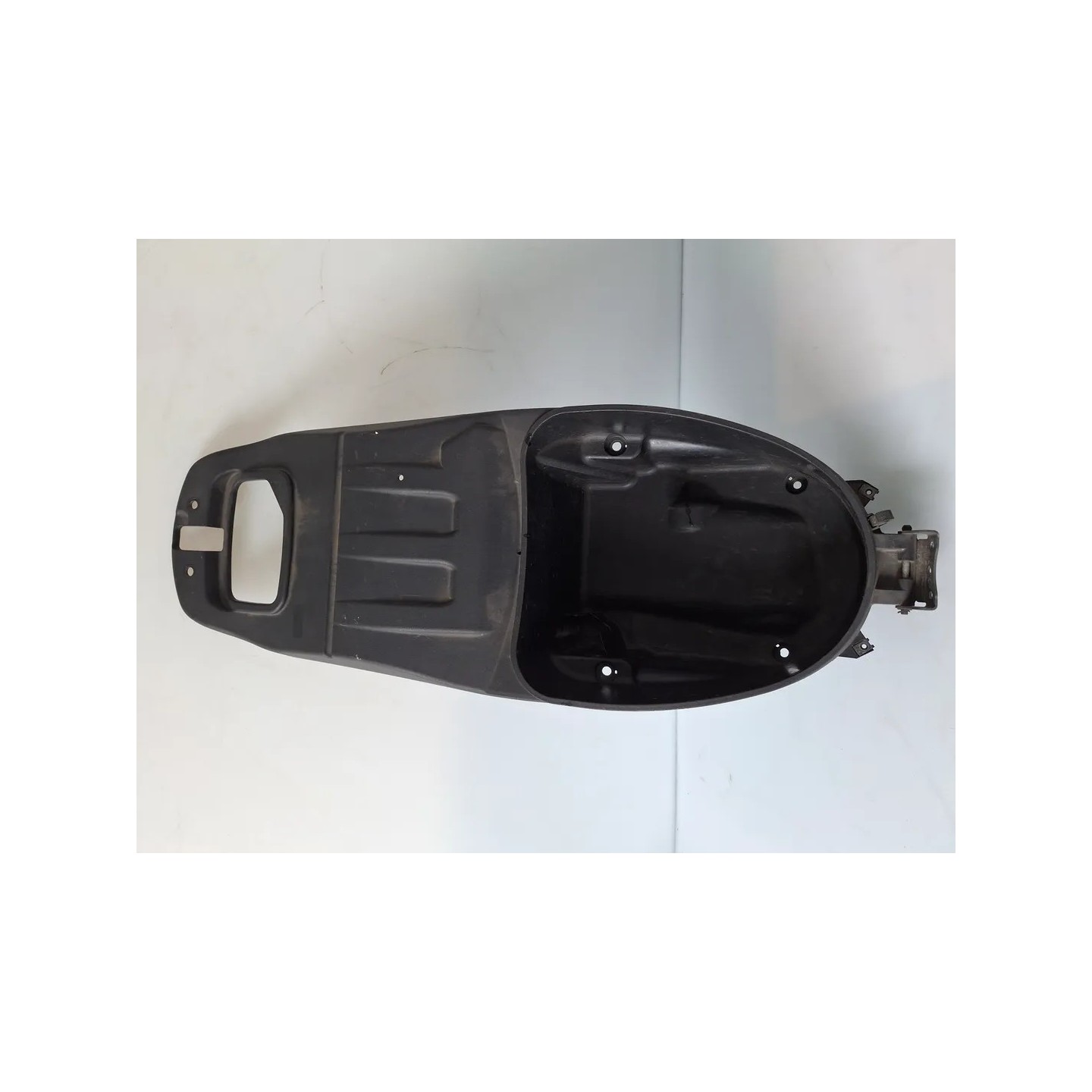 Vano porta casco Honda SH 300 (E3) (10-) SH 300 ABS 