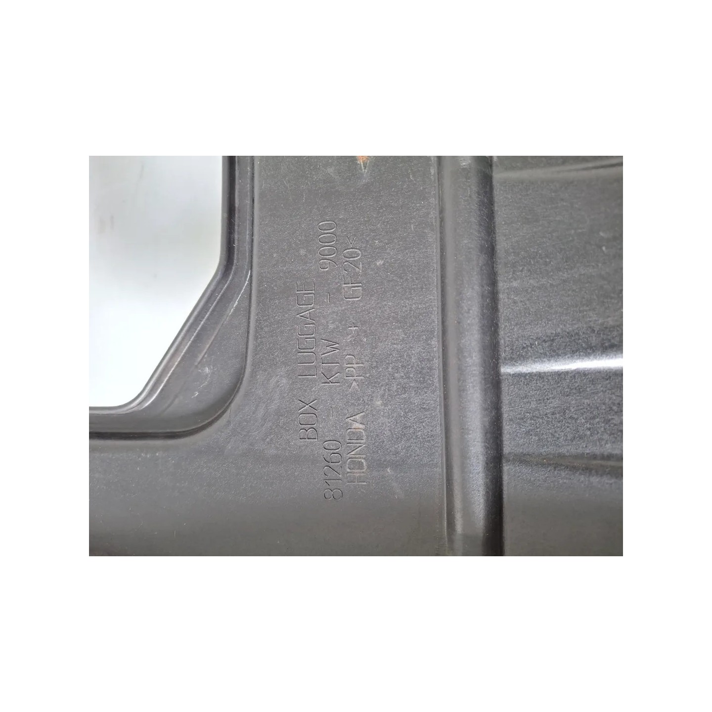 Vano porta casco Honda SH 300 (E3) (10-) SH 300 ABS 