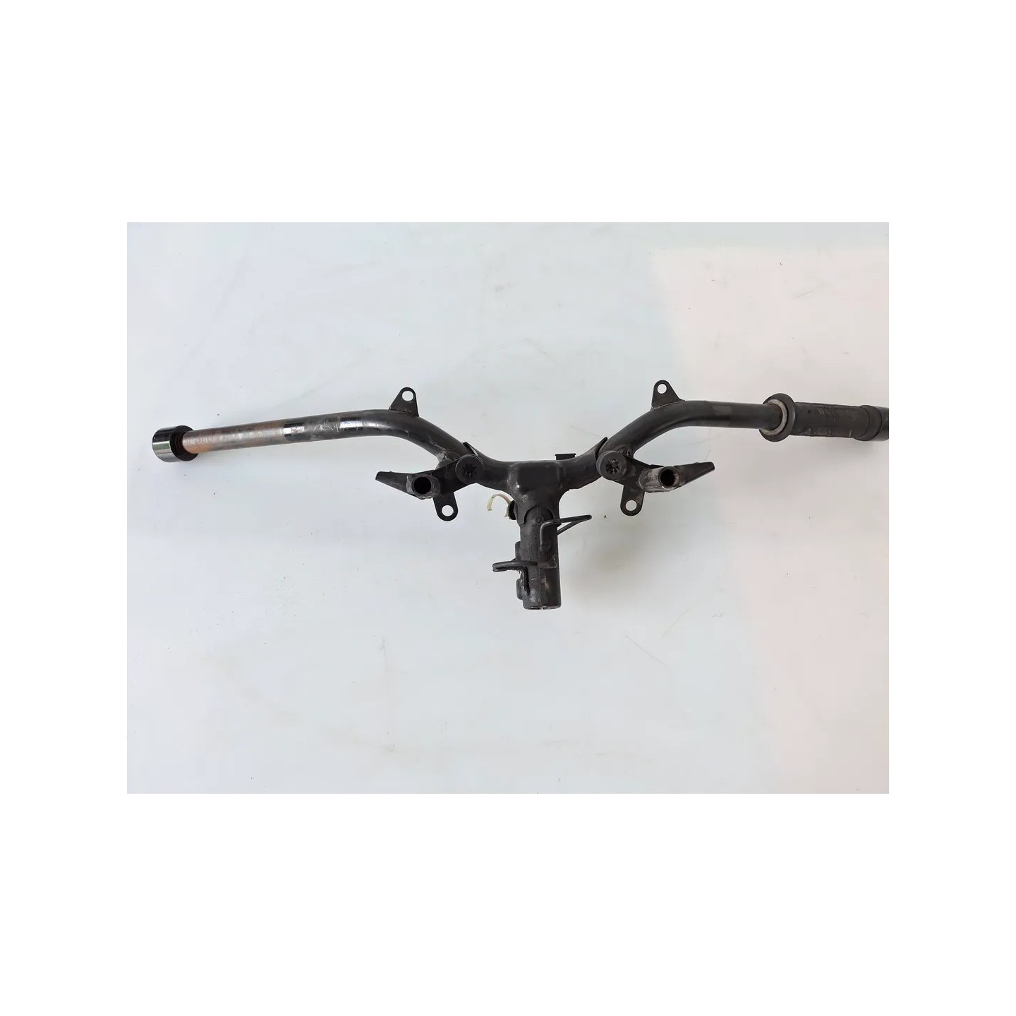 Manubrio Honda SH 300 (E3) (10-) SH 300 ABS 