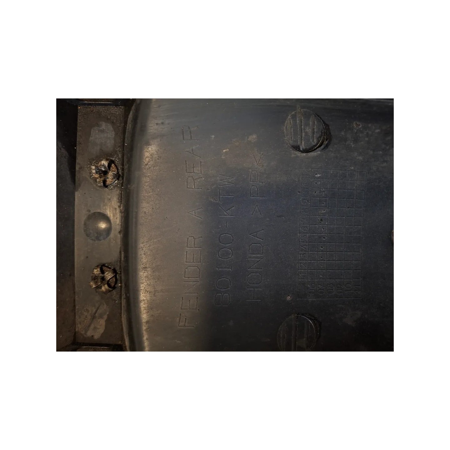 Parafango posteriore Honda SH 300 (E3) (10-) SH 300 ABS 