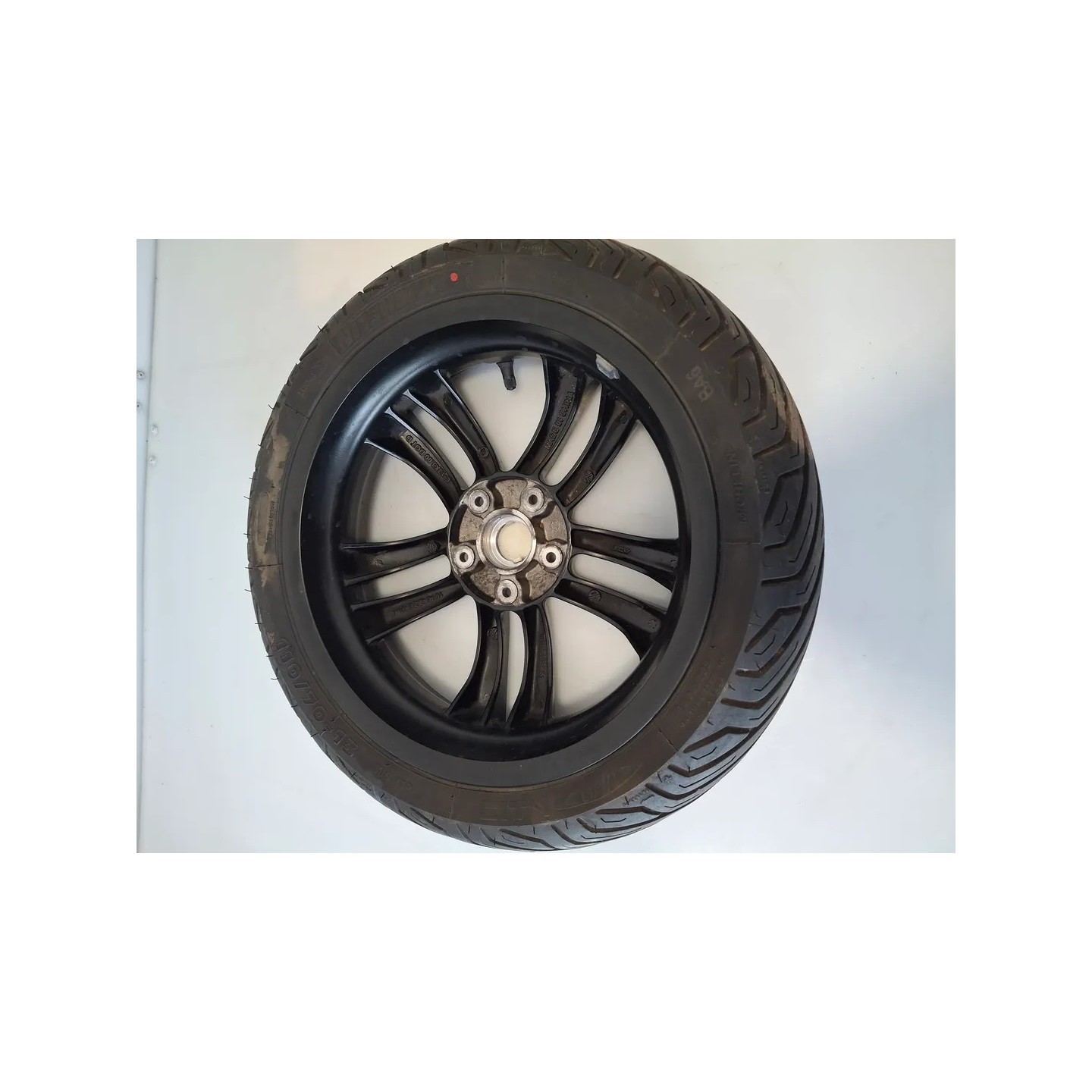 Ruota anteriore Piaggio MP3 300 (14-21) MP3 300 hpe ABS Destro