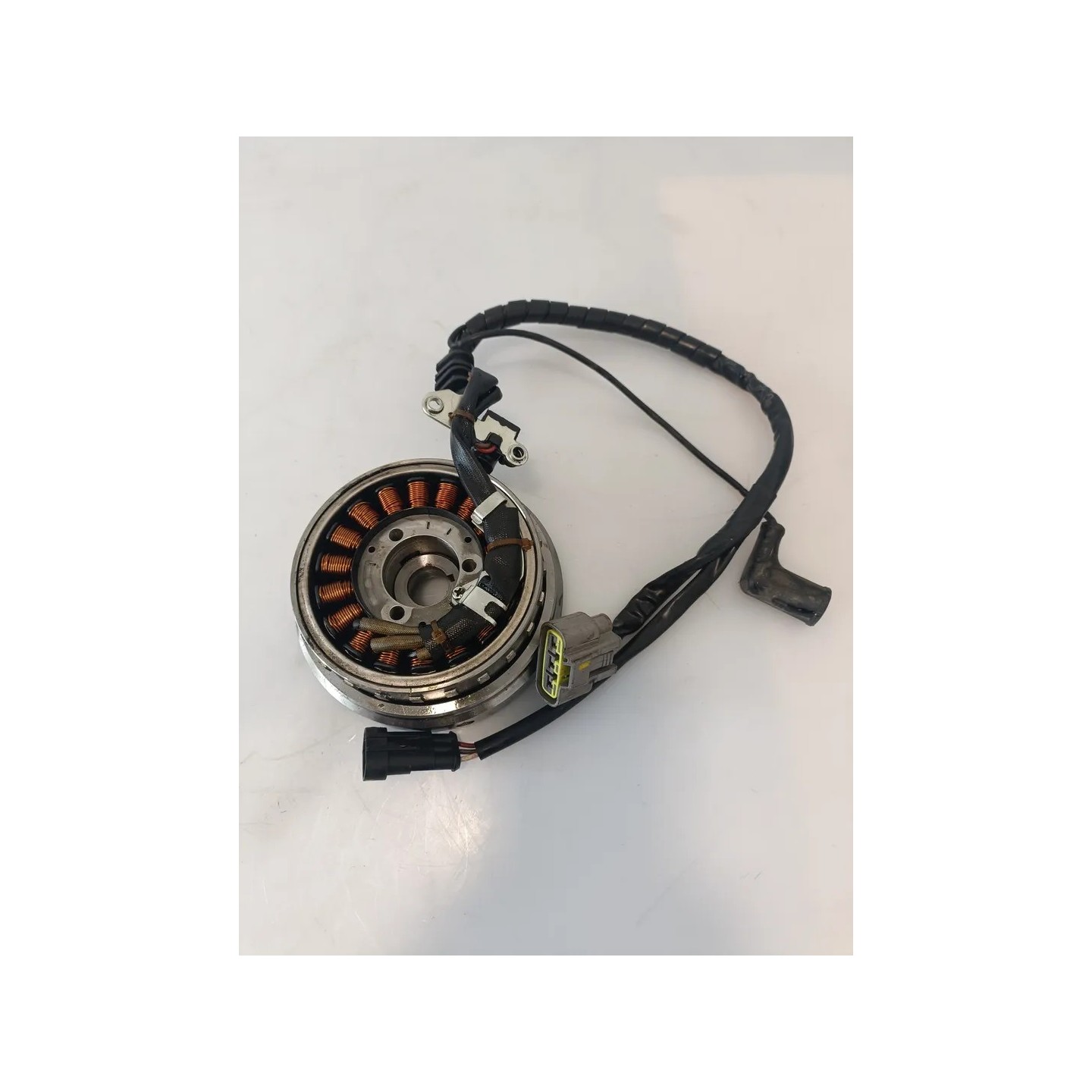 Statore alternatore Piaggio MP3 300 (14-21) MP3 300 hpe ABS 