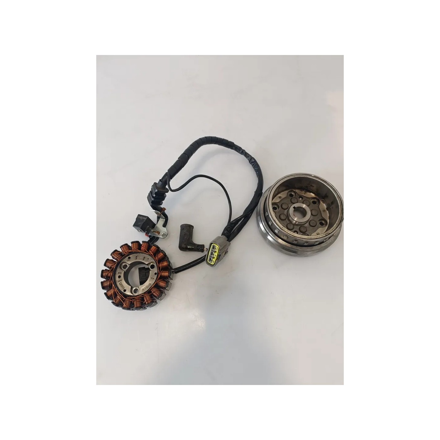 Statore alternatore Piaggio MP3 300 (14-21) MP3 300 hpe ABS 