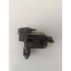 Pompa con serbatoio liquido freni anteriore con leva Piaggio MP3 300 (14-21) MP3 300 hpe ABS 