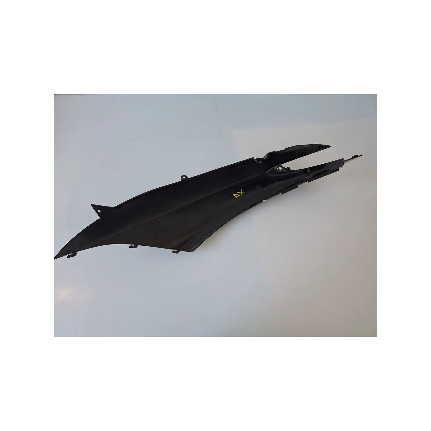 Codone Piaggio MP3 300 (14-21) MP3 300 hpe ABS Destro