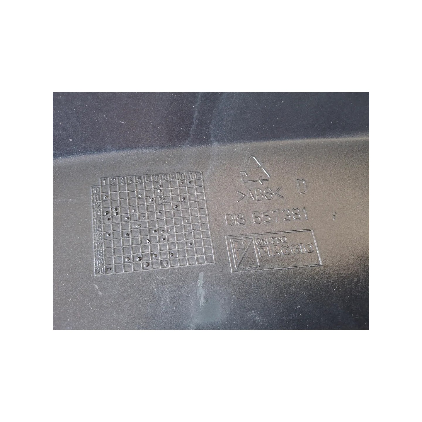 Codone Piaggio MP3 300 (14-21) MP3 300 hpe ABS Destro