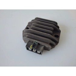 Regolatore tensione Piaggio Liberty 50 3V i.e. (E3) Liberty 50 I-get 3V i.e. 