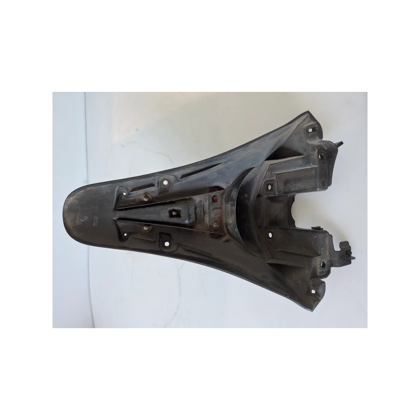 Parafango posteriore con portatarga Piaggio Liberty 50 3V i.e. (E3) Liberty 50 I-get 3V i.e. 