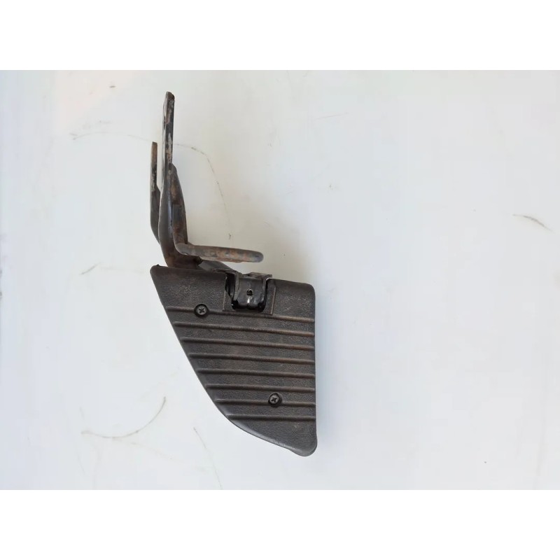 Supporto pedana appoggiapiede posteriore Honda SH 150 i (-09) SH 150 i Sinistro